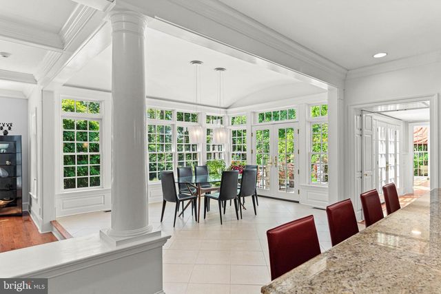 737 EAGLE FARM RD, Villanova, PA 19085