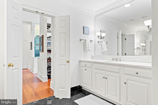 737 EAGLE FARM RD, Villanova, PA 19085