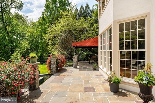 737 EAGLE FARM RD, Villanova, PA 19085