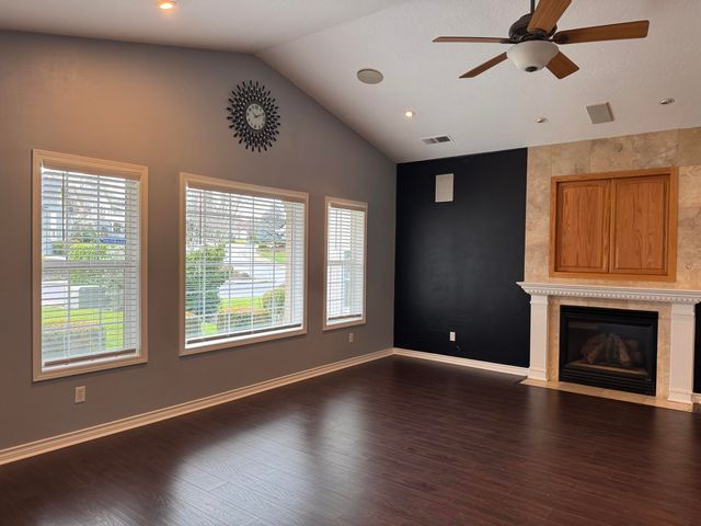 1231 Poppy Ridge Drive, Eagle Point, OR 97524