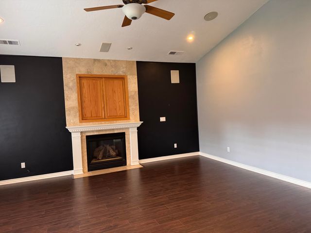 1231 Poppy Ridge Drive, Eagle Point, OR 97524