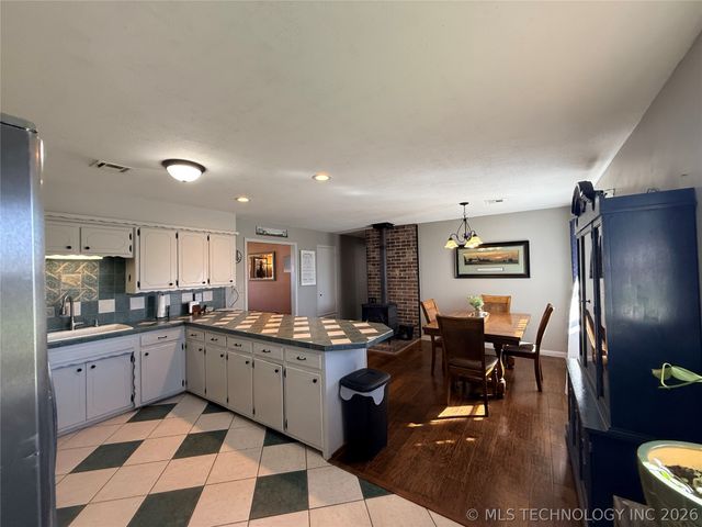 7701 S 94th Street West, Muskogee, OK 74401