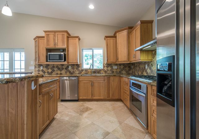 199 NW 7th Street, Boca Raton, FL 33432