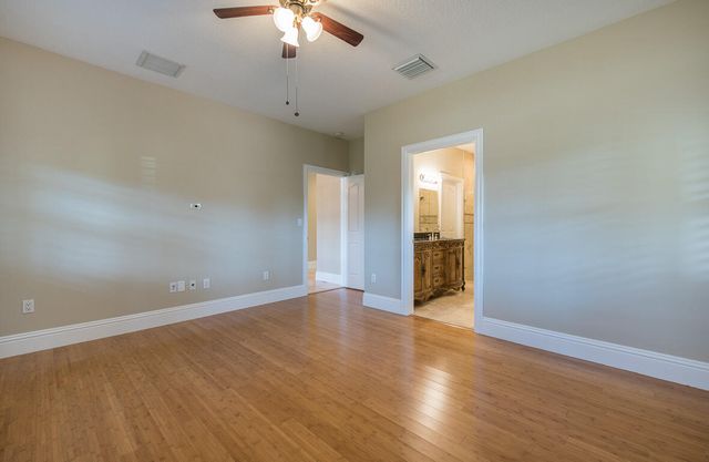 199 NW 7th Street, Boca Raton, FL 33432