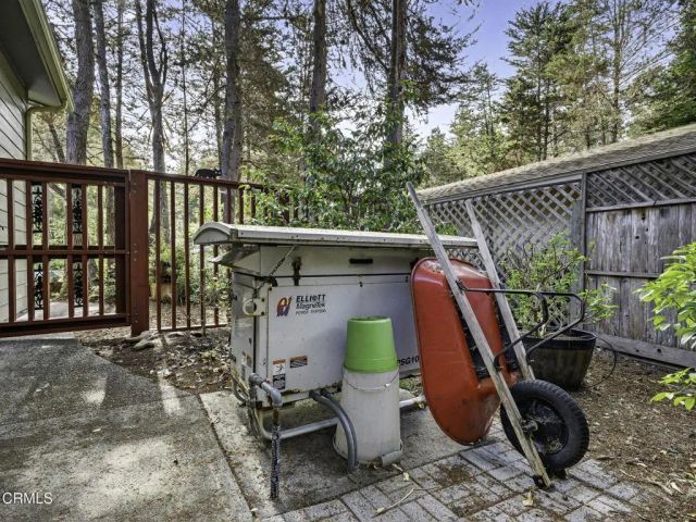 43300 Little River Airport 117, Little River, CA 95456