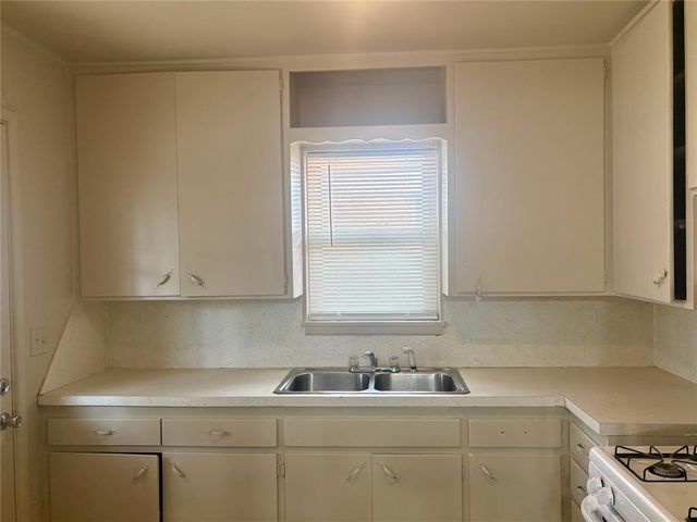 4913 N Independence Avenue, Oklahoma City, OK 73112