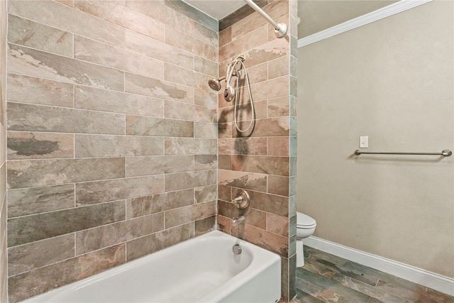 3358 W Jefferson Boulevard, Dallas, TX 75211