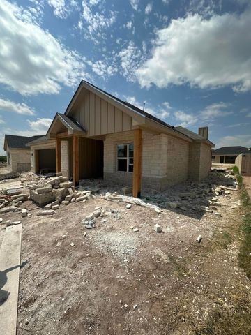 3015 Cedarhill Drive, San Angelo, TX 76904