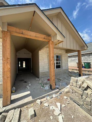 3015 Cedarhill Drive, San Angelo, TX 76904