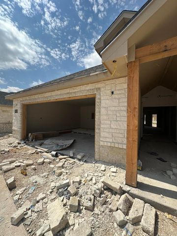 3015 Cedarhill Drive, San Angelo, TX 76904