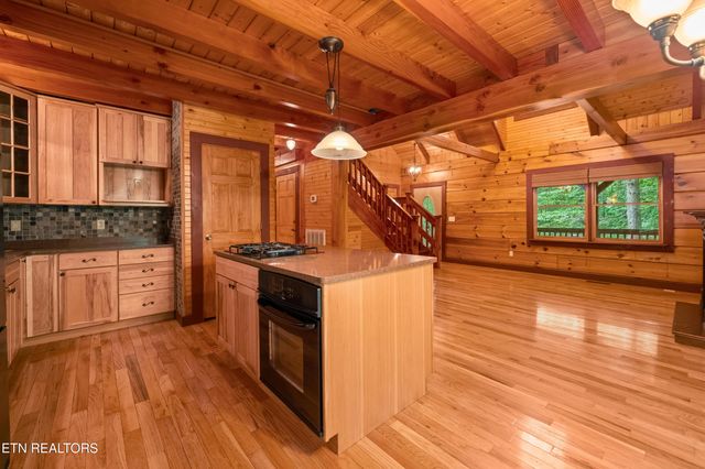 95 Alisha Lane, Crossville, TN 38571