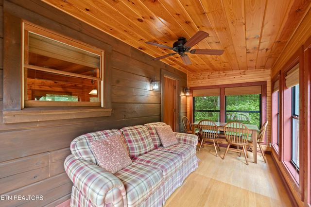 95 Alisha Lane, Crossville, TN 38571