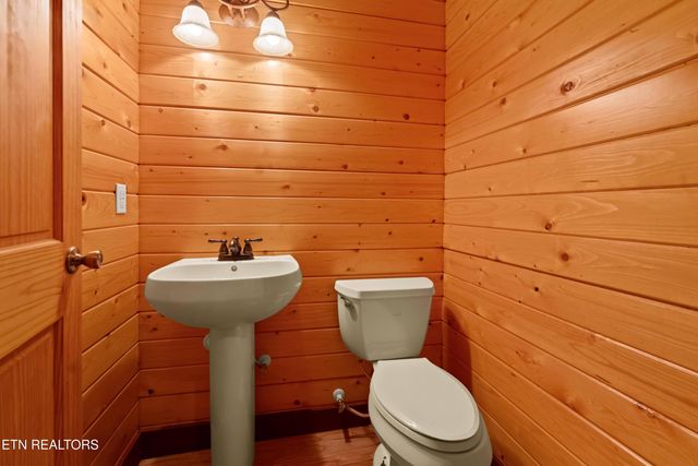 95 Alisha Lane, Crossville, TN 38571