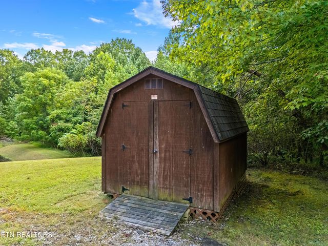 95 Alisha Lane, Crossville, TN 38571