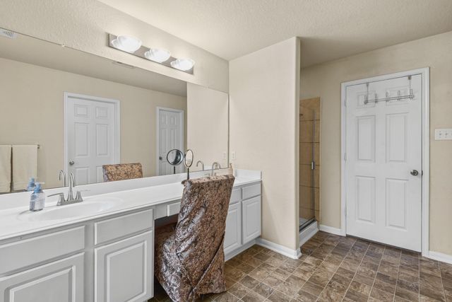 5211 Cayenne Lane, Baytown, TX 77521