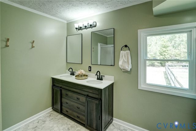 6386 Old Buckingham Rd, Powhatan, VA 23139