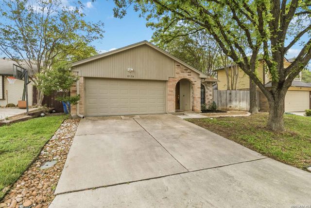 6154 John Chapman, San Antonio, TX 78240