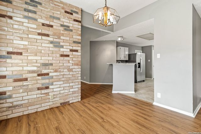 6154 John Chapman, San Antonio, TX 78240