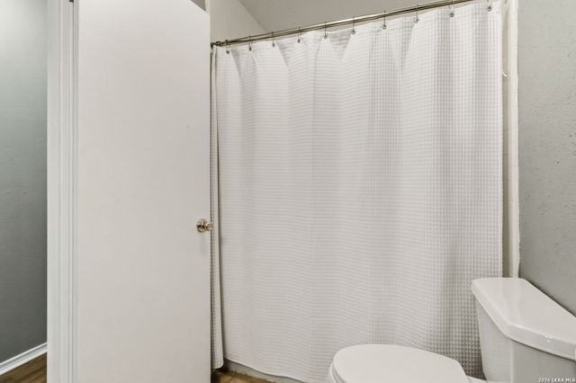 6154 John Chapman, San Antonio, TX 78240