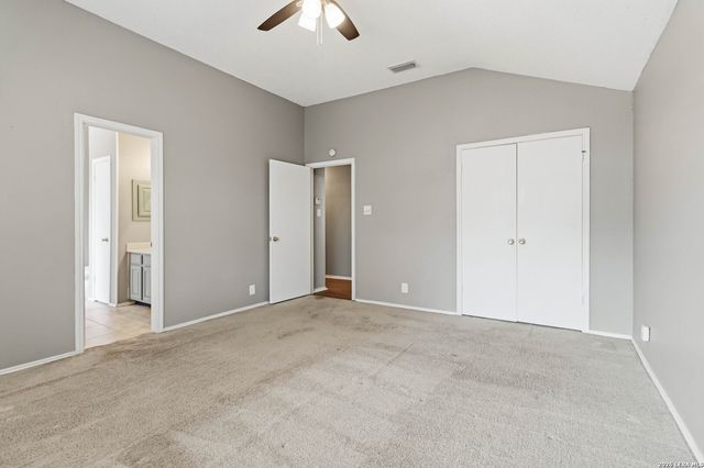 6154 John Chapman, San Antonio, TX 78240