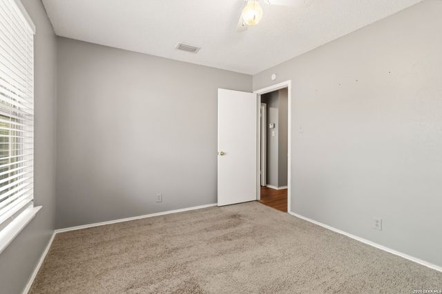 6154 John Chapman, San Antonio, TX 78240