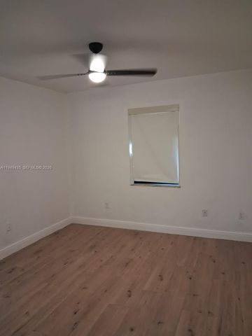 9855 NW 89th Terrace, Doral, FL 33178