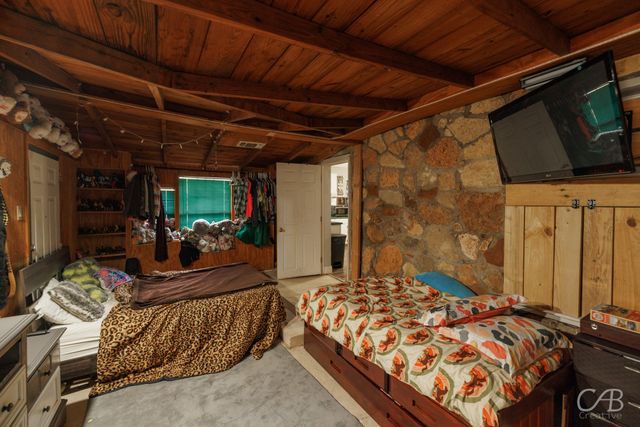 609 N 4th Street W, Clyde, TX 79601