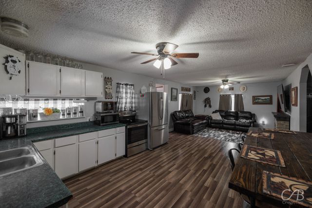 609 N 4th Street W, Clyde, TX 79601