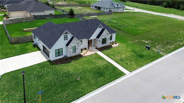 403 Lomo Alto Lane, Temple, TX 76502