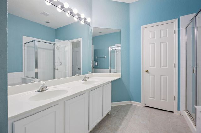 8662 ABBOTSBURY DRIVE, Windermere, FL 34786