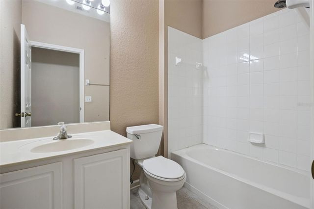 8662 ABBOTSBURY DRIVE, Windermere, FL 34786