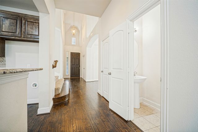4119 Hawthorne Drive, Sachse, TX 75048
