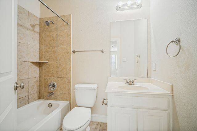 4119 Hawthorne Drive, Sachse, TX 75048
