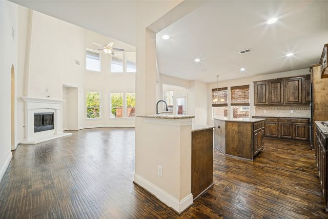 4119 Hawthorne Drive, Sachse, TX 75048