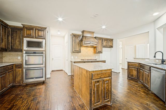 4119 Hawthorne Drive, Sachse, TX 75048
