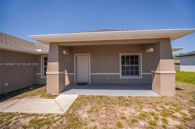 4104 SW 13th St., Lehigh Acres, FL 33976
