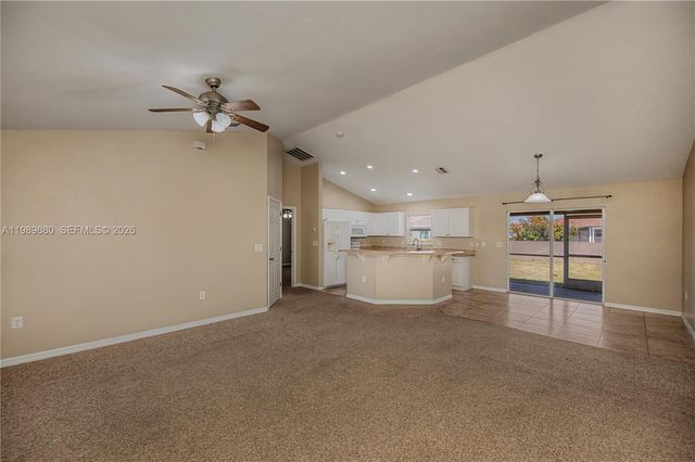 4104 SW 13th St., Lehigh Acres, FL 33976