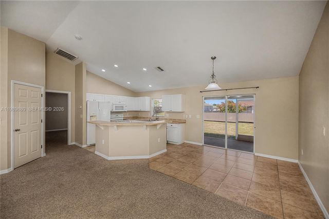 4104 SW 13th St., Lehigh Acres, FL 33976