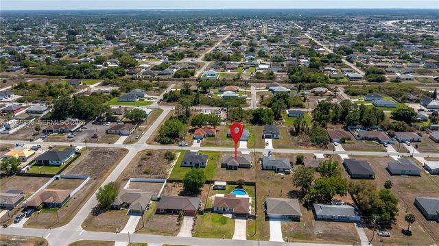 4104 SW 13th St., Lehigh Acres, FL 33976