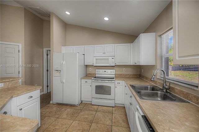 4104 SW 13th St., Lehigh Acres, FL 33976