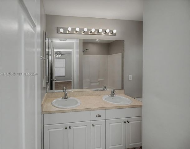 4104 SW 13th St., Lehigh Acres, FL 33976