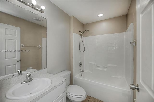 4104 SW 13th St., Lehigh Acres, FL 33976