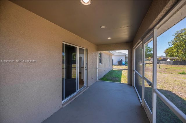 4104 SW 13th St., Lehigh Acres, FL 33976