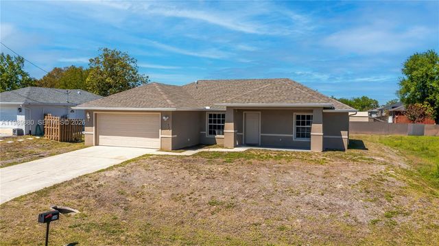 4104 SW 13th St., Lehigh Acres, FL 33976