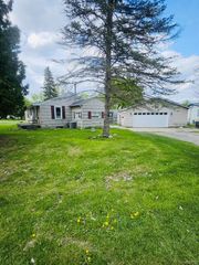 2147 Kent Drive, Davison Township, MI 48423