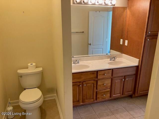 6010 Wooded Creek Dr 102, Louisville, KY 40291