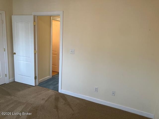 6010 Wooded Creek Dr 102, Louisville, KY 40291