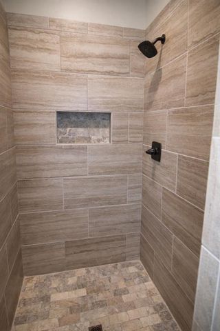 701 S Cimarron Road, Yukon, OK 73099