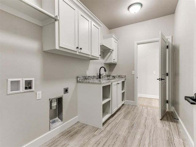 701 S Cimarron Road, Yukon, OK 73099