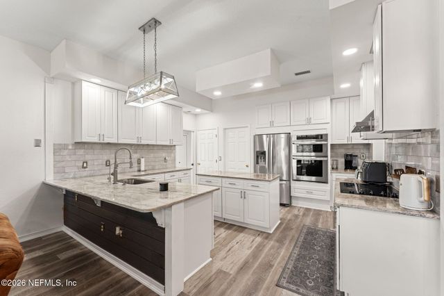 11828 COLLINS CREEK Drive, Jacksonville, FL 32258